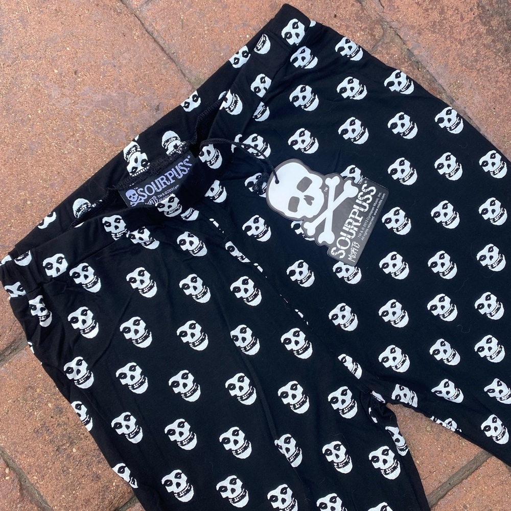 RARE Sourpuss / Misfits Fiend Skull print leggings